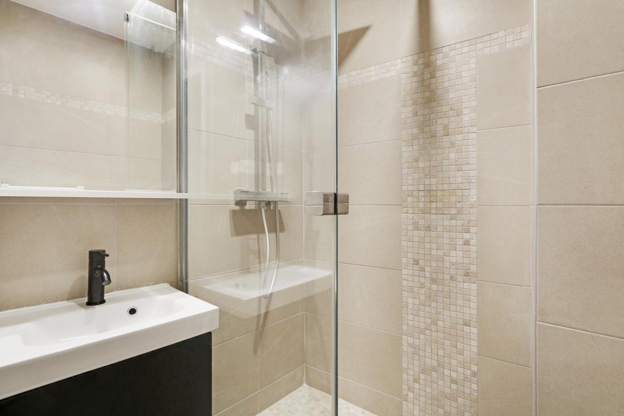 Pick A Flat'S Apartments In Saint-Lazare - Rue De Londres باريس المظهر الخارجي الصورة